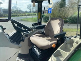 Tractor John Deere 3045 R