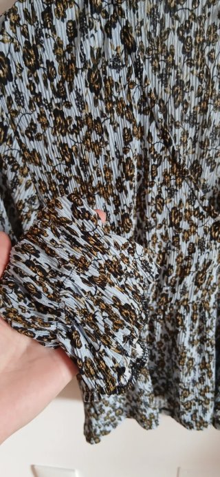 Camiseta Mango Estampada Plisada