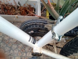 Bicicleta + Casco + Guantes + Recambios