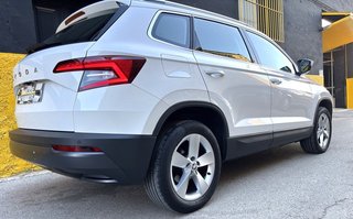 SKODA KAROQ 1.5 TSI 150 CV DSG ACT AUTOMATICO.