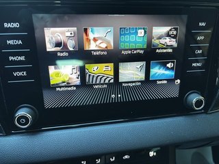 SKODA KAROQ 1.5 TSI 150 CV DSG ACT AUTOMATICO.