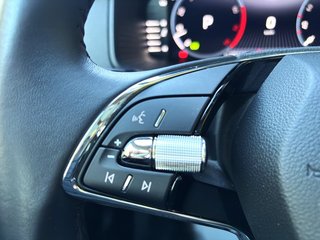 SKODA KAROQ 1.5 TSI 150 CV DSG ACT AUTOMATICO.