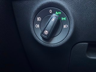 SKODA KAROQ 1.5 TSI 150 CV DSG ACT AUTOMATICO.