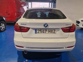 BMW Serie 3 318d Touring