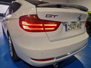 BMW Serie 3 318d Touring