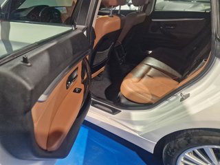 BMW Serie 3 318d Touring