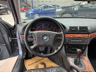 BMW Serie 528 i A