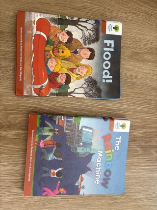 Biff Chipp Kipper Oxford reading three level 8
