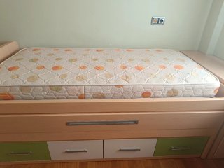 Cama juvenil con cajones y colchón