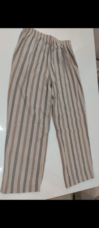 Pantalón Shein Talla S Rayas Beige