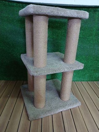 Torre multinivel para gatos rascador