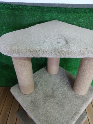 Torre multinivel para gatos rascador