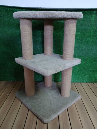 Torre multinivel para gatos rascador