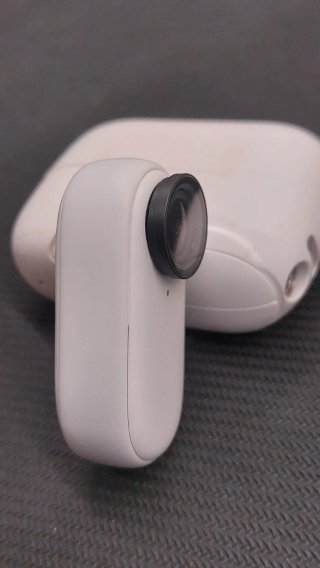 Cámara de acción Insta360 GO 2 Blanca