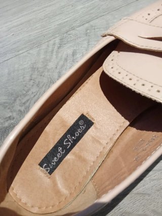 Mocasines rosa charol