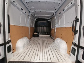 Nissan NV400 L3H1 3,5T 2.3dCi EU6 107kW RWD COMFORT