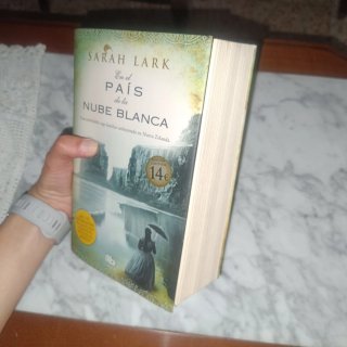 En el país de la nube blanca de Sarah Larl