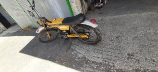 Lambretta Moped Plata/Amarillo Antigua