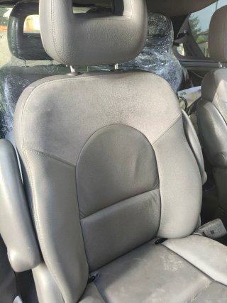 Asientos Cuero Chrysler Voyager 2008