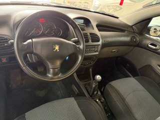 Peugeot 206 CC 2.0 138 2p