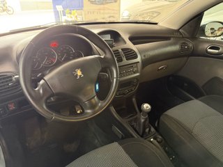 Peugeot 206 CC 2.0 138 2p