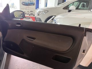 Peugeot 206 CC 2.0 138 2p