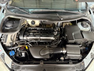 Peugeot 206 CC 2.0 138 2p