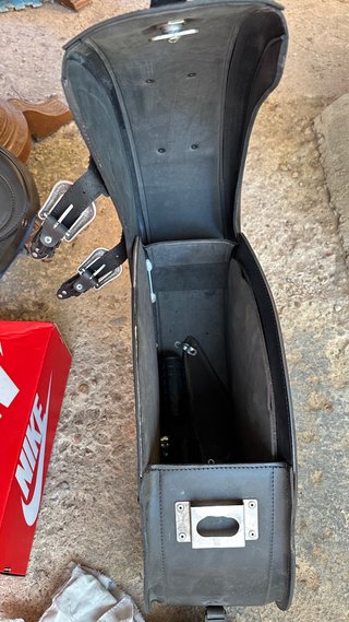 Maletas Cuero BMW R18