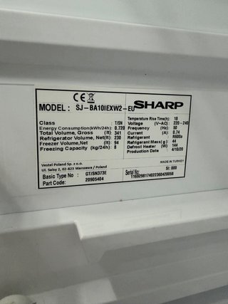 Frigorífico Sharp para reparar
