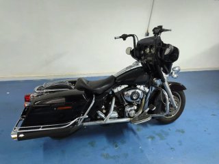 Harley Davidson Negra - Moto Cruiser