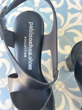 Sandalias pabloochoa.shoes negras talla 39
