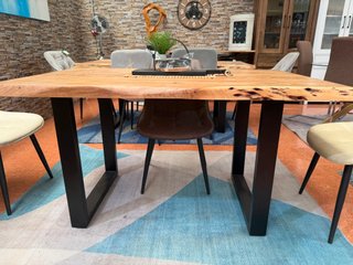 Mesa de comedor madera acacia y metal - Nuevo