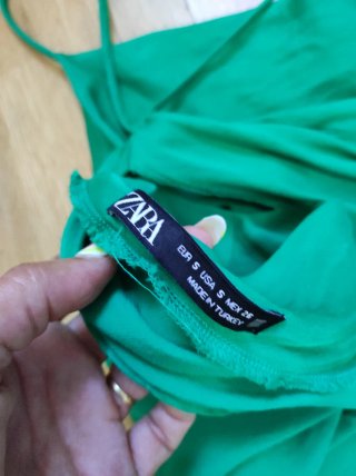 Blusa Zara brillo corta espalda descubierta
