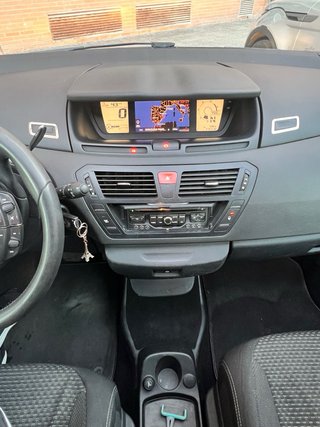 Citroen Grand C4 Picasso 2012