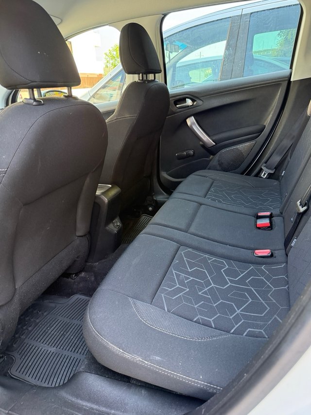 Peugeot 2008 1.6Hdi 115.000km