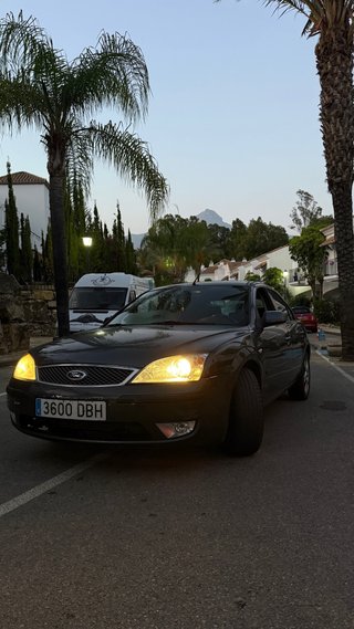 Ford Mondeo 2004