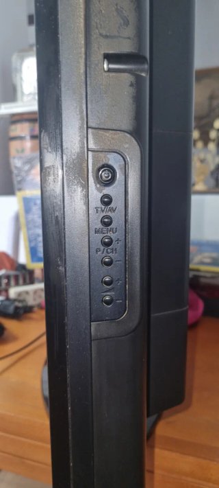 Televisor OKI Negro