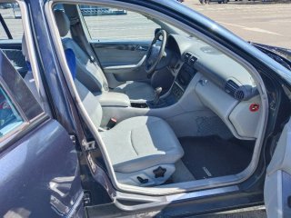 Mercedes-Benz Clase C 2003