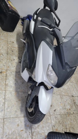 Yamaha XMAX 125 Scooter Maxi