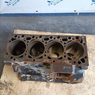 Bloque Nissan Atleon 2007