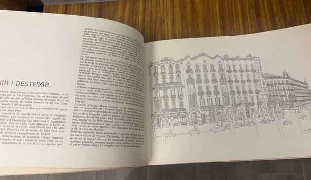 La Barcelona Tendra. 1975. Libro. Alexandre Cirici