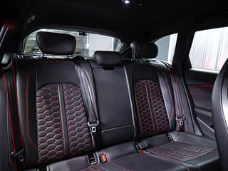 AUDI RS4 QUATTRO TIPTRO AVANT