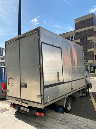 Nissan Atleon 120 Caja Cerrada – Año 2003