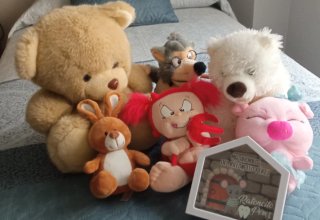 Lote Peluches Bebé y Reloj Infantil
