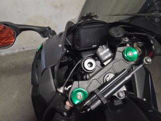 Kawasaki ZX-10RR Negra y Verde