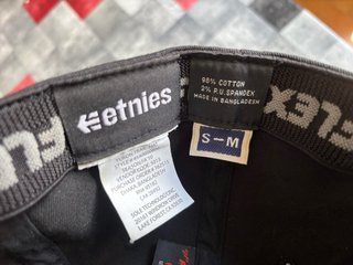 Gorra Etnies Flexfit S-M Nueva