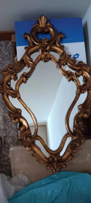 Specchio con cornice in legno dorato 70x40 cm