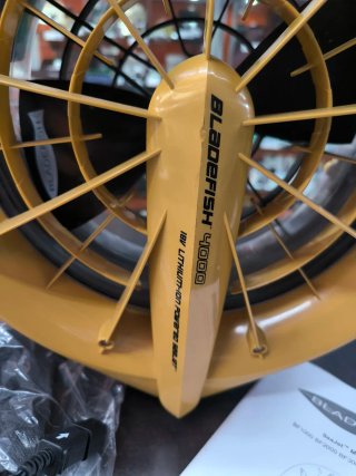 Propulsor de buceo Bladefish BF4000