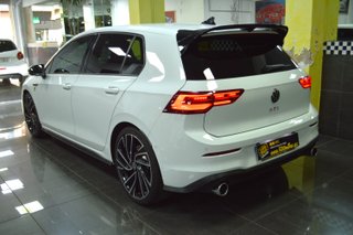 Volkswagen Golf GTI VIII 2.0 TSI - 2021