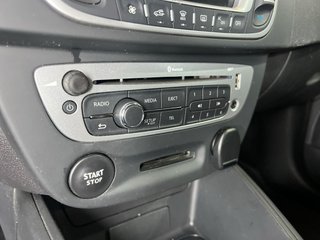 RENAULT MEGANE 2014 - IMPOLUTO